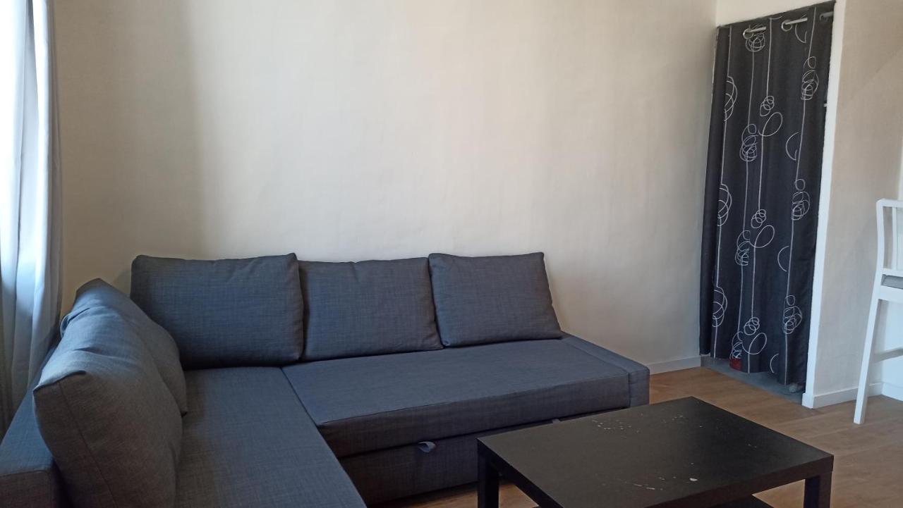 Neuf Climatise Centre #7 *